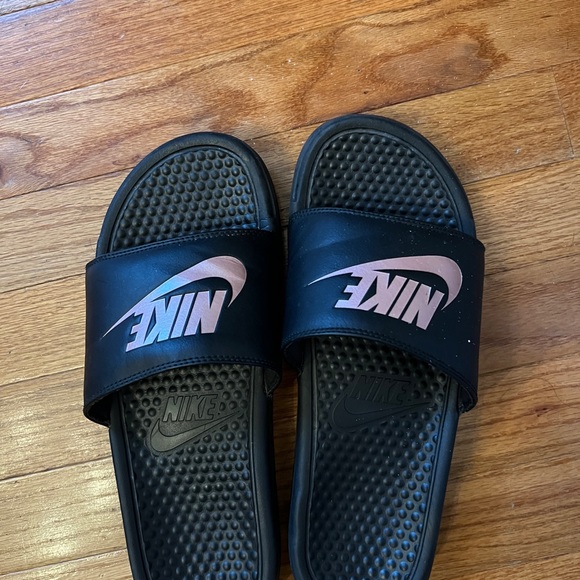 Nike Benassi JD Slide - Picture 1 of 6